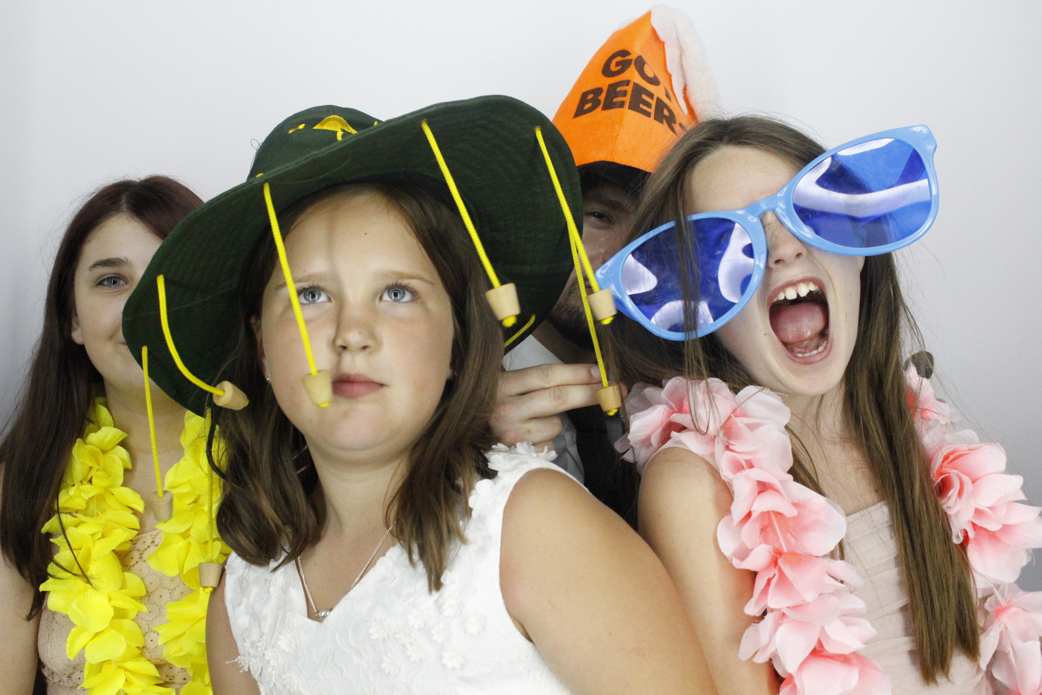 Sam & Rachel's Wedding | View more photos from the event at gallery.myphotoboothexperience.co.uk/u/MyPhotoBoothExperienceLtd/Sam-Rachels-Wedding